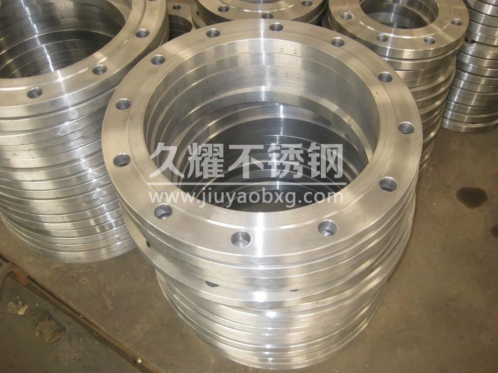 大口径法兰